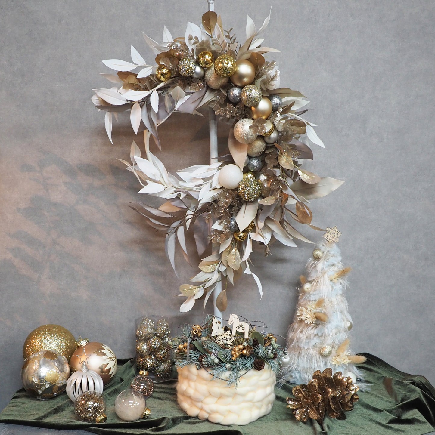 リース【スパークリーフリース】