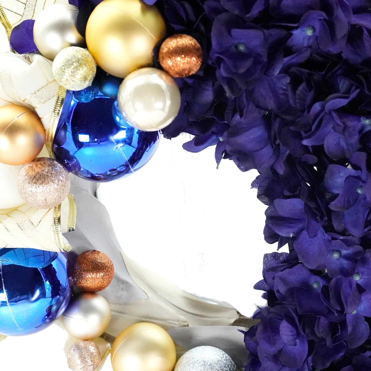 リース【ネイビーカラーのリース】